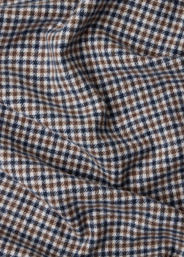 Weekend Offender Sjaals Nurmagomedov - house check