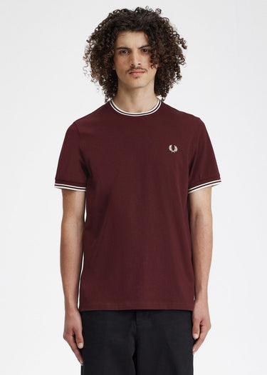 Fred Perry T-shirts Twin tipped t-shirt - oxblood