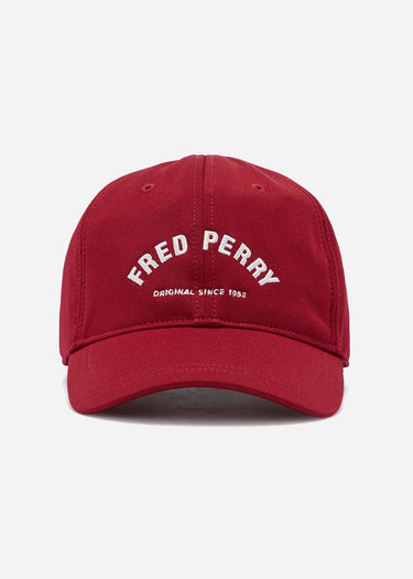 Fred Perry Petten Arch branded tricot cap - blood