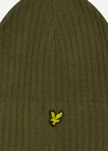 Lyle & Scott Mutsen Knitted ribbed beanie - olive