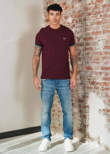 Fred Perry T-shirts Twin tipped cuff t-shirt - oxblood