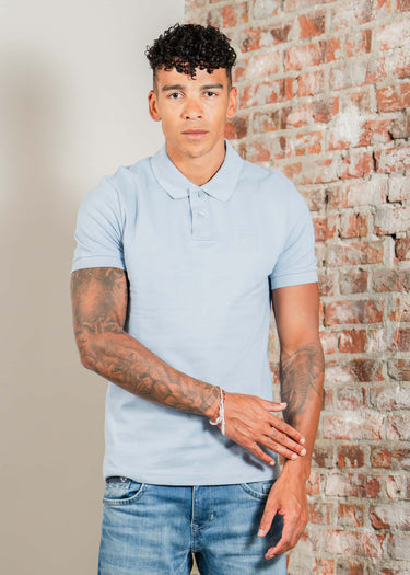 Hugo Boss Polo's Passenger - light pastel blue