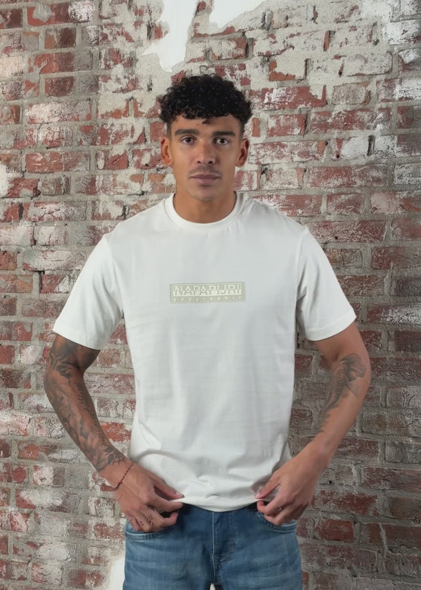 Napapijri T-shirts S box logo SS 1 - white whisper