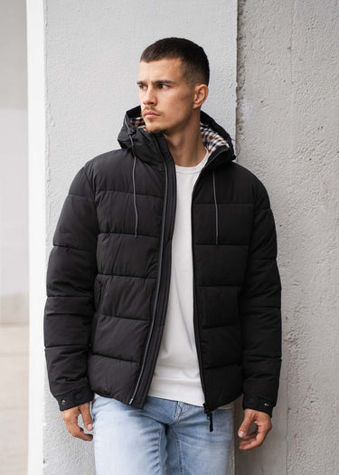 Aquascutum Jassen Sp hooded puffer - black